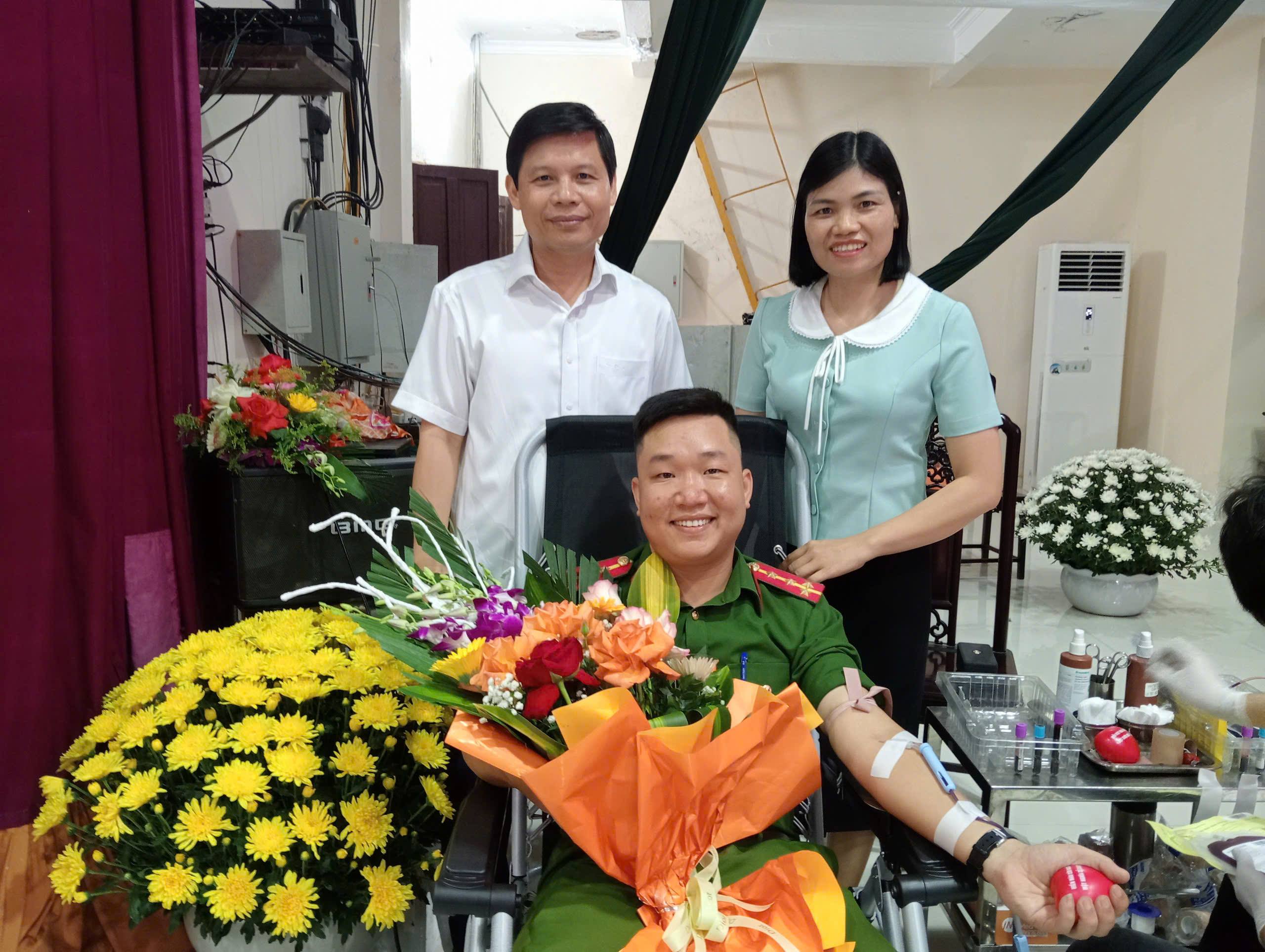 anh tin bai